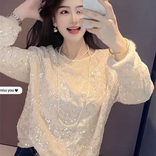 韩版2025早春女网红炸街白色温柔可爱俏皮百搭休闲亮闪打底衫穿搭