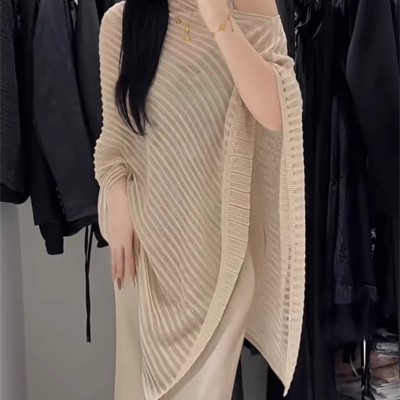 纯欲披肩镂空上衣高级连衣裙