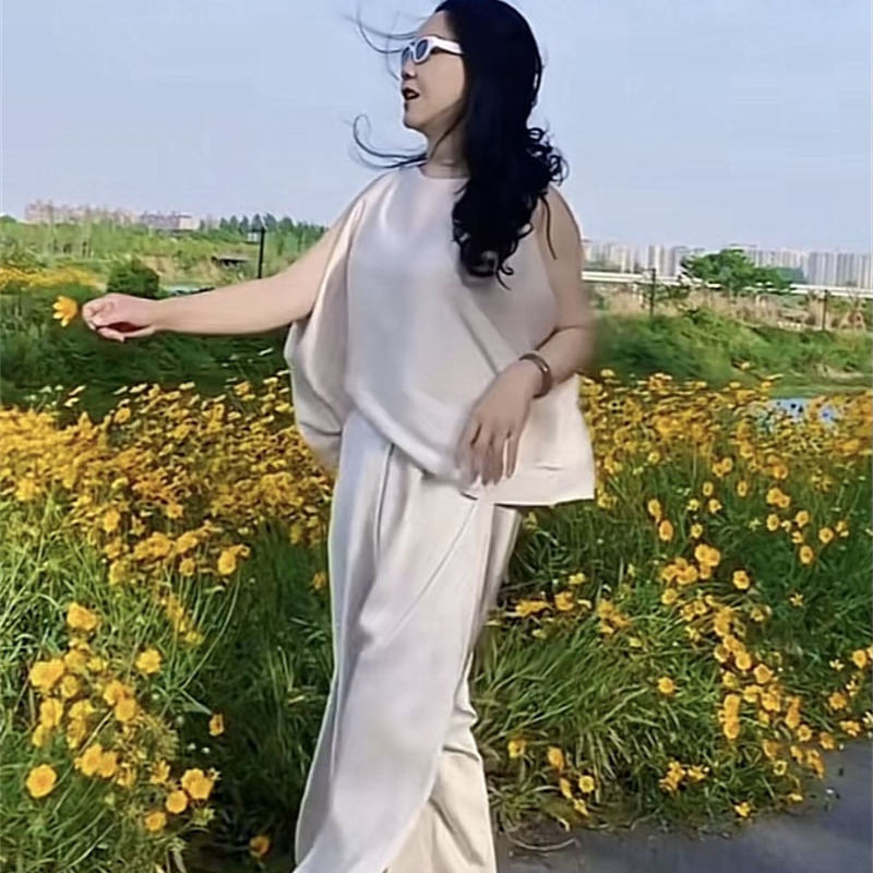 名媛上衣直筒裤网红女装