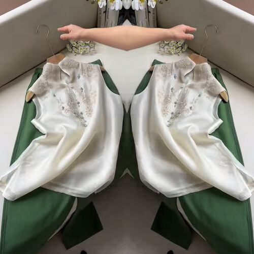女装显瘦两件套无袖上衣搭配裤子
