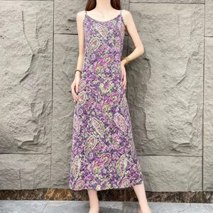 【迷迭香】夏季碎花气质吊带连衣裙女宽松显瘦印花长裙女时尚
