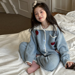 女童甜美半边绒睡衣套装2026年冬季新款加绒保暖中大童翻领家居服