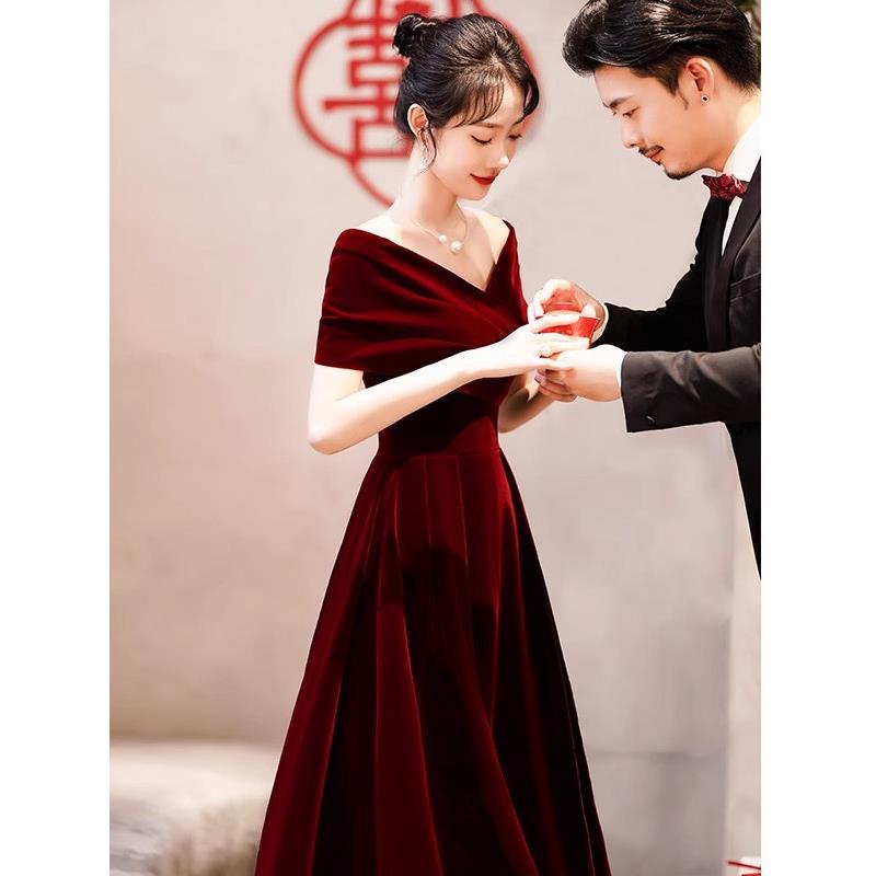 Capacity Kiss敬酒服新娘结婚订婚晚礼服女宴会连衣裙大码衣服