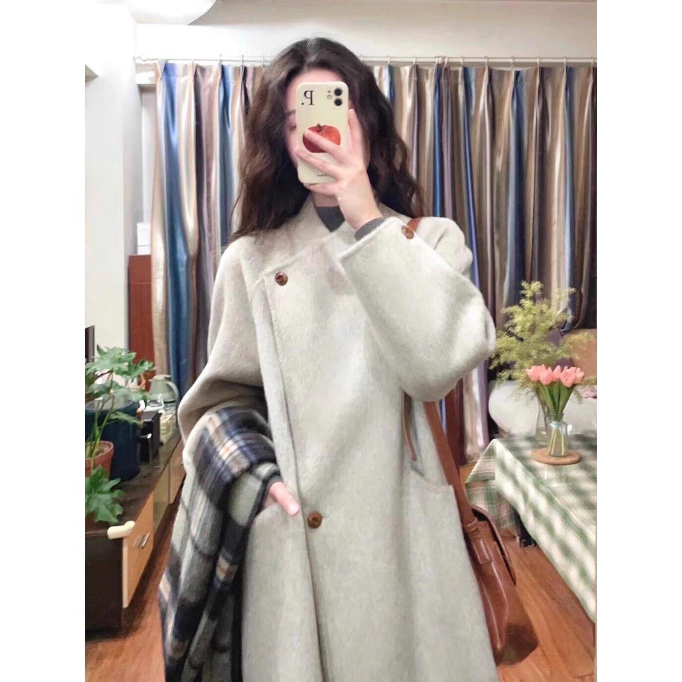 LILY MOST燕麦色无领网红赫本风显瘦大衣冬小个子中长款毛呢外套
