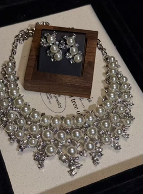 璀璨繁星 奢华时尚闪钻项链耳钉套装新娘高级感设计礼服配饰新款