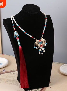 璎珞项链金锁配饰汉服马面裙女