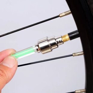 自行车气门灯震动感应风火轮七彩气嘴灯山地车装 备车轮夜骑闪光灯