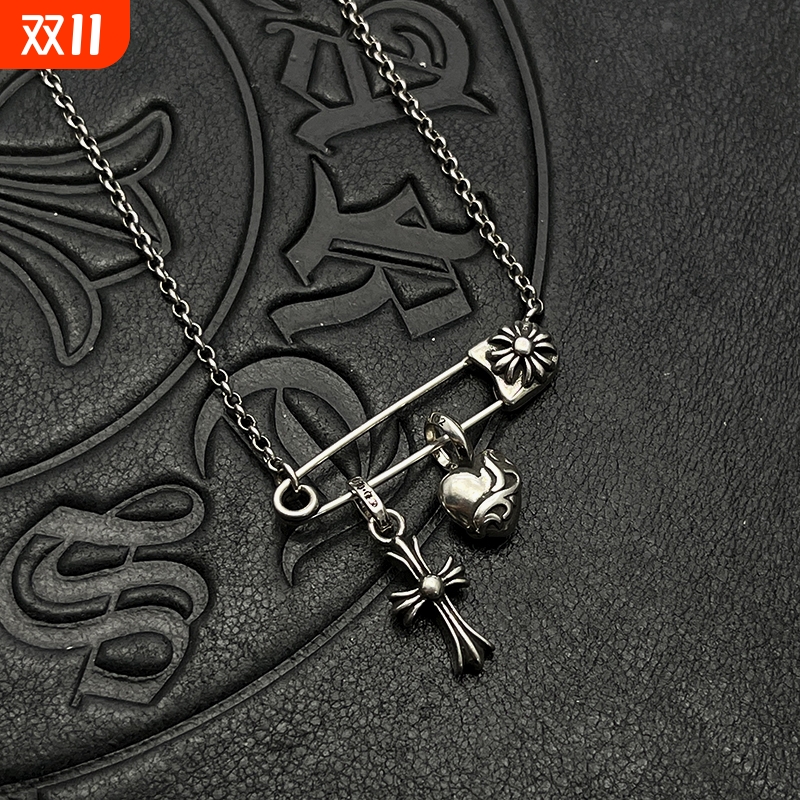 ODEK复古做旧经典款别针项链十字架桃心小吊坠锁骨链叠戴潮牌气质
