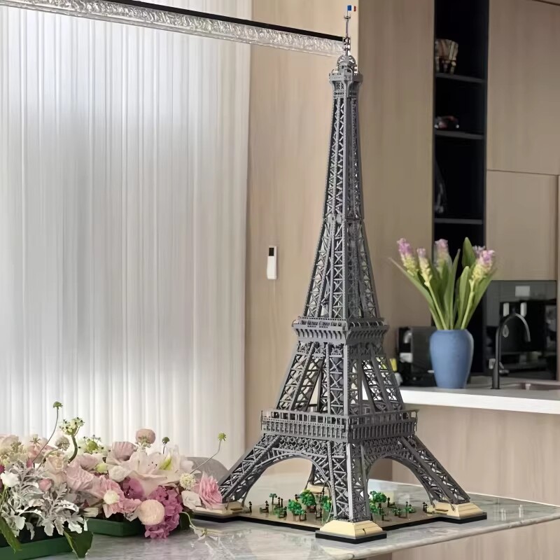 兼容乐高巴黎埃菲尔铁塔积木城市街景模型高难度男孩拼装玩具礼物