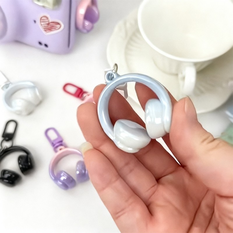 创意立体耳机钥匙扣书包挂饰送闺蜜礼物手机链包包挂件ins风简约