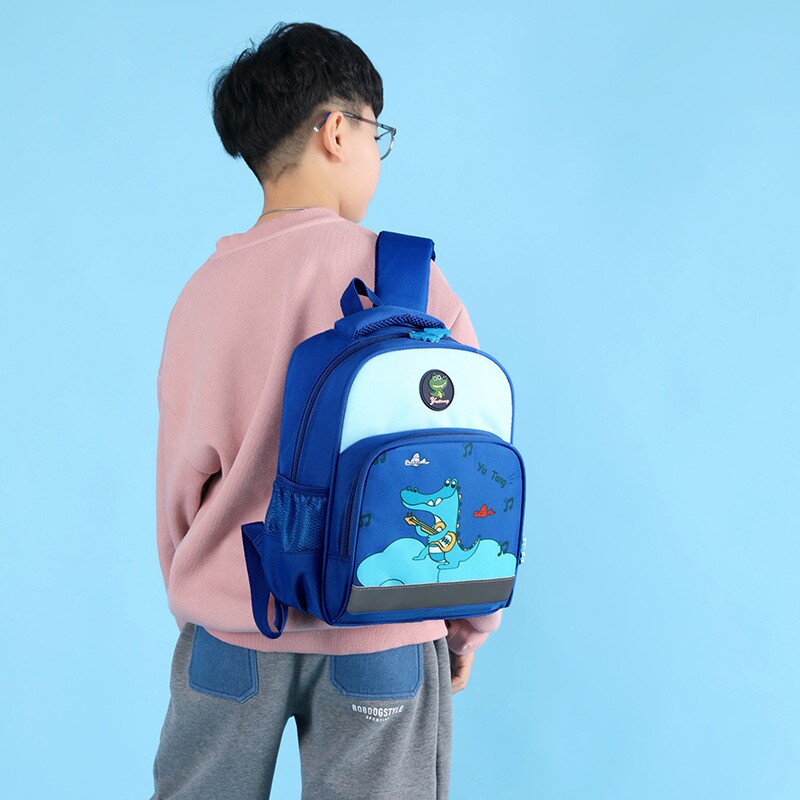 新款儿童书包一二年级小学生女童减负护脊幼儿园卡通可爱双肩背包