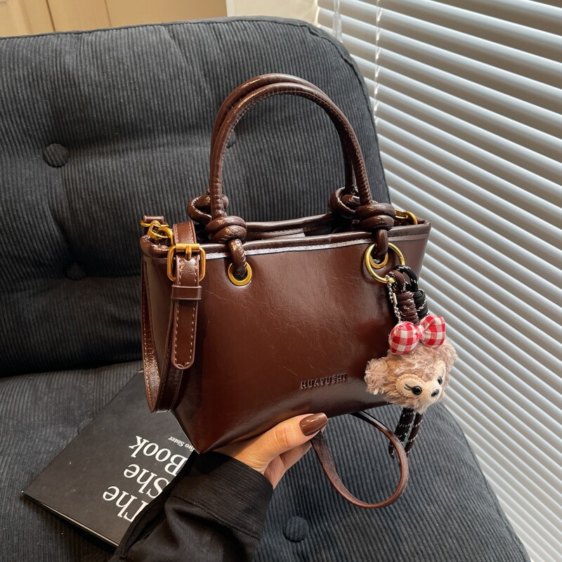 秋冬氛围感新款小包包2025时尚手提包水桶包复古洋气通勤斜挎包