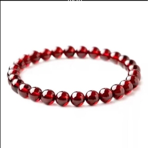 酒红石榴石手串美容养颜女人之石排毒散热石榴珠手链女款水晶
