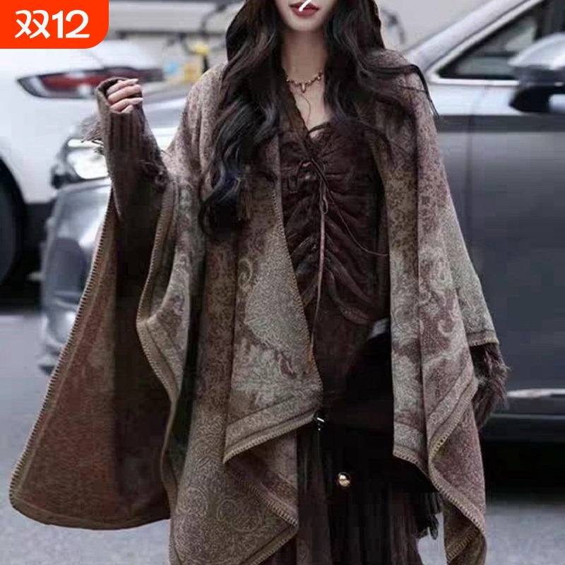 波西米亚民族风马海毛披肩女冬川西云南旅游外搭披风斗篷黑色棕色