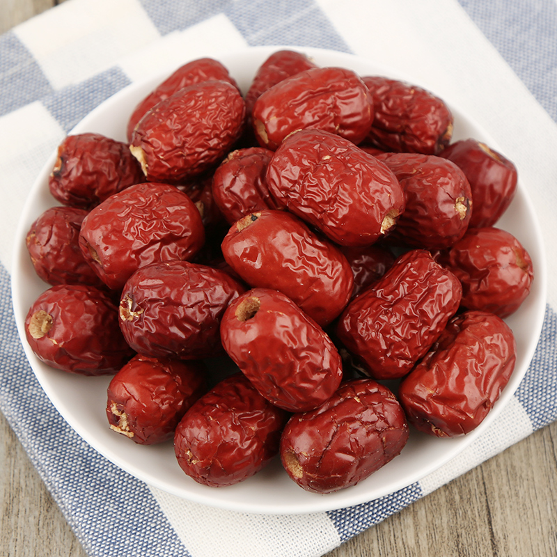 新疆红枣无核去皮去核灰枣脱皮去籽无籽虎皮大枣500克/袋包邮
