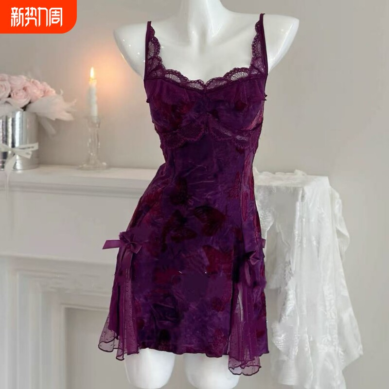 DZ性感蝴蝶蕾丝加胸垫深V诱惑挂脖吊带睡裙外袍家居套