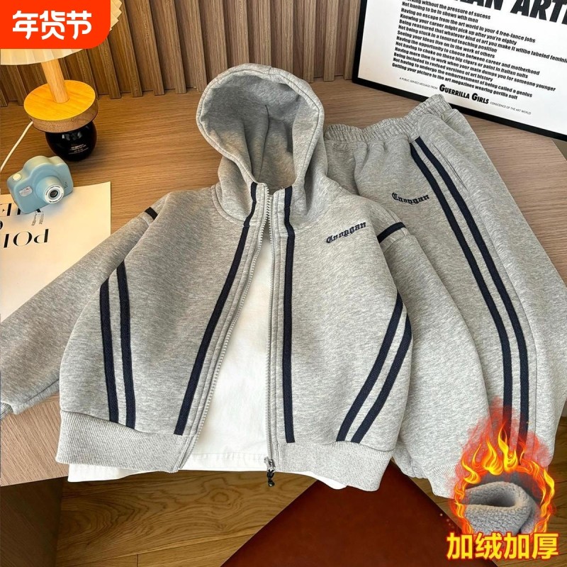 儿童连帽男童套装2025新款运动休闲加绒加厚卫衣宝宝两件套洋气潮