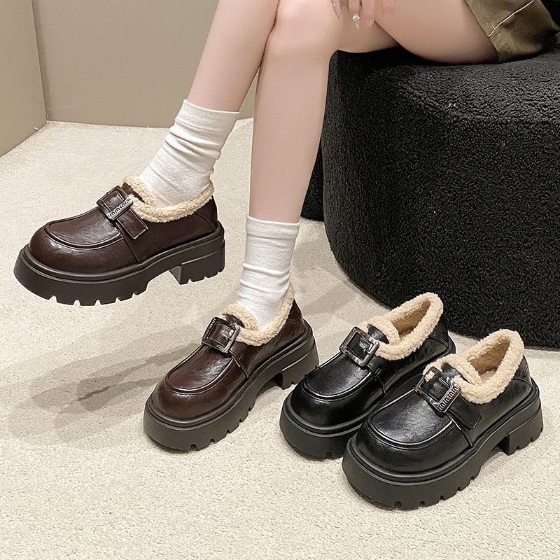 复古加绒加厚羊羔绒保暖皮鞋2025冬季新款轻便防滑毛毛鞋乐福鞋女