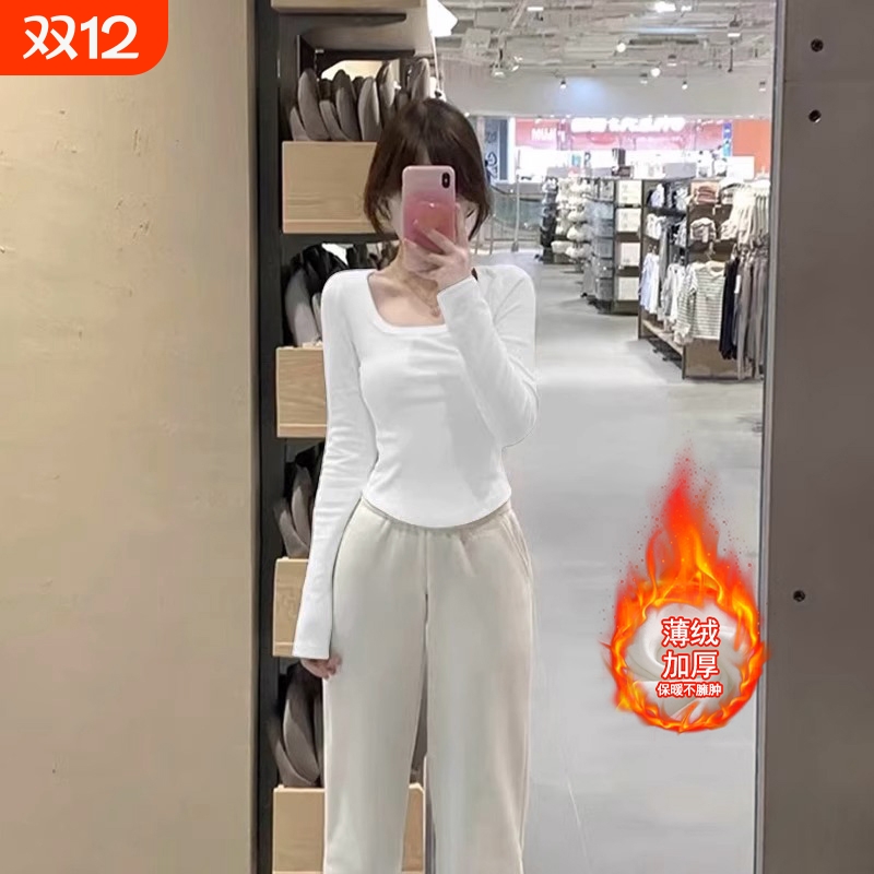 白色方领加厚打底衫女秋冬新款设计感洋气紧身低领保暖长袖上衣