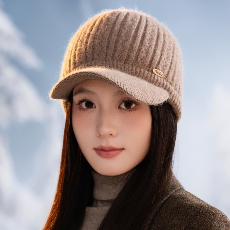 秋冬帽子新款加绒加厚保暖冬季韩版女防寒护耳针织毛线鸭舌帽白色