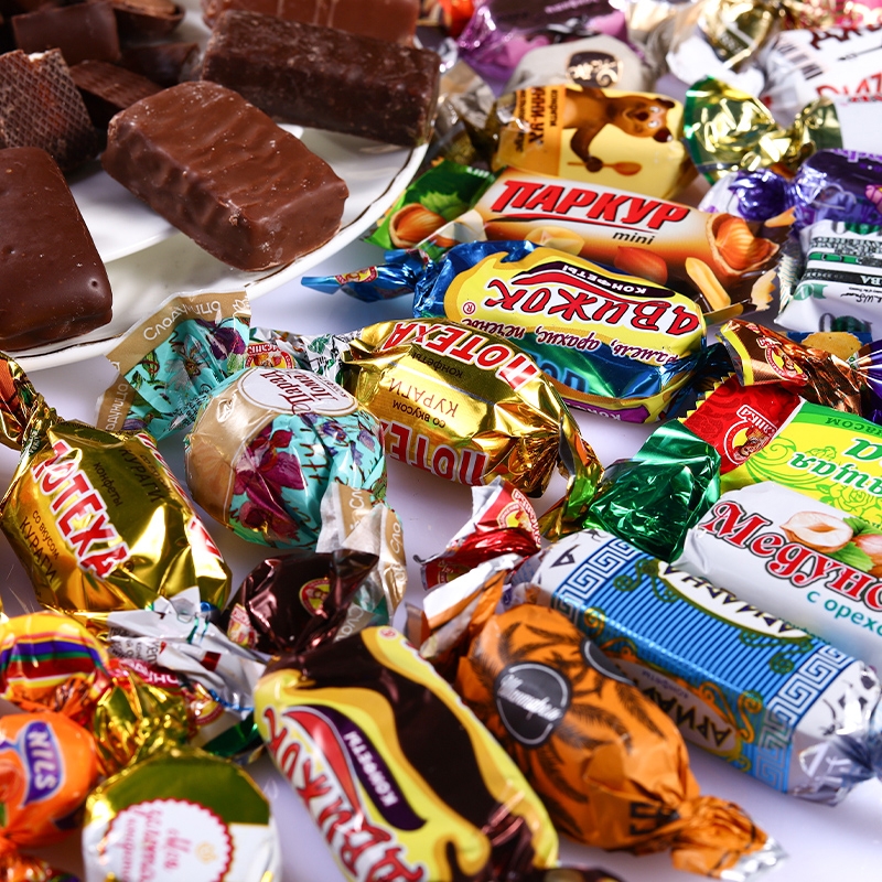 俄罗斯混合糖果进口巧克力夹心紫皮糖年货结婚喜糖年货榛子原味