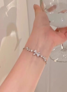 蝴蝶结抽拉手链女2024年ins小众设计高级感新款闺蜜锆石手饰手镯