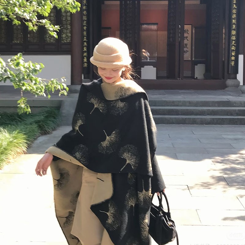 中国风银杏叶披肩女外搭仿羊绒披风斗篷加厚披肩毯保暖围巾金色