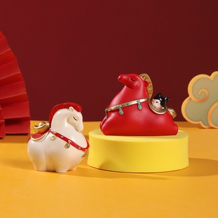 生肖马吉祥物树脂摆件马年车载桌面装饰小摆件新年春晚送礼小礼物