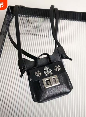 黑色长款皮革包包十字架项链女时尚个性放耳机口红挂脖斜挎毛衣链