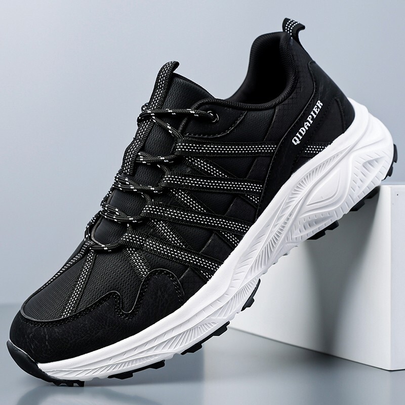 男鞋运动鞋2026秋冬款皮面百搭休闲鞋耐磨减震男士跑步鞋防滑波鞋