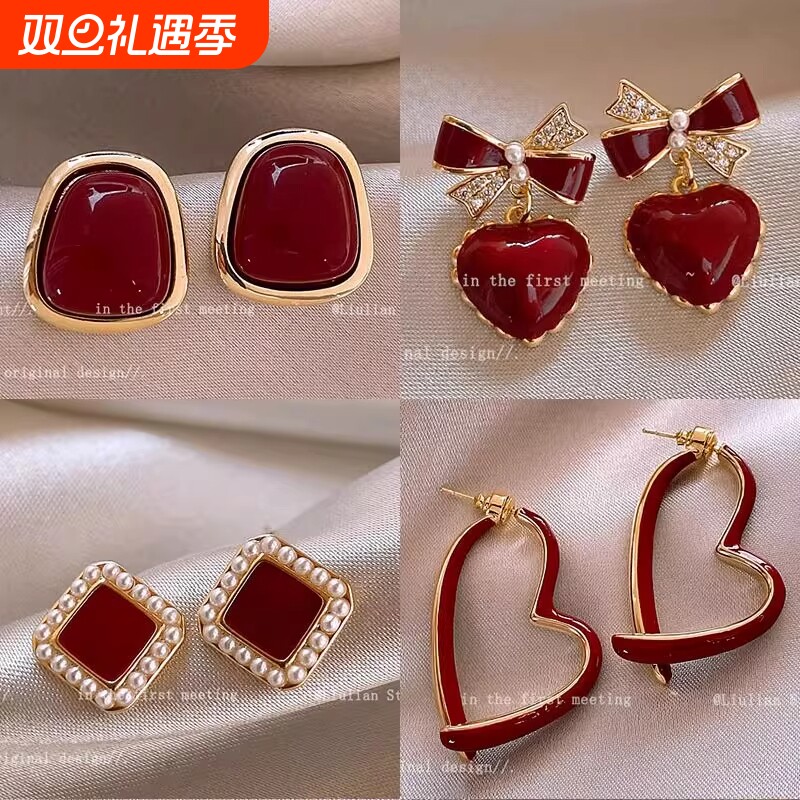 酒红色耳环高级感耳钉女秋冬轻奢气质大耳环2024爆款圣诞耳饰花朵