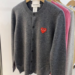 100%纯羊毛爱心刺绣开衫 PLAY春秋毛衣红色 羊绒红心男女亲子针织衫
