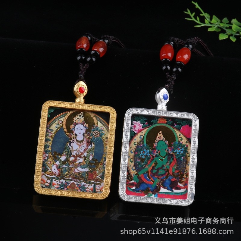 唐卡嘎乌盒子新品西藏金银色单面唐卡手绘千手观音黄财神法王项链