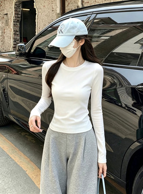 小高领长袖t恤女2026秋冬新款修身纯棉打底衫黑色内搭上衣半高领