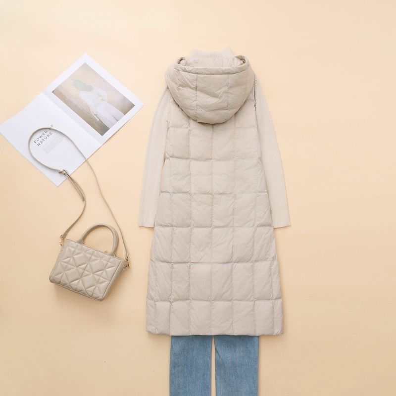 户外2025新款羽绒服女马甲中长款连帽马夹外穿秋冬季轻薄薄款黑色