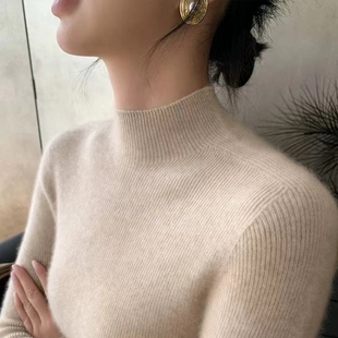 抗起球气质半高领打底衫女秋冬加厚修身内搭紧身弹力针织毛衣质感