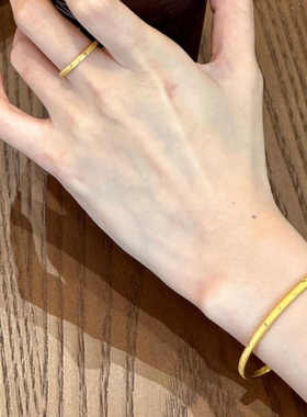 小红书爆款圆条素圈丝绒金色戒指手镯女简约时尚轻奢气质百搭通勤