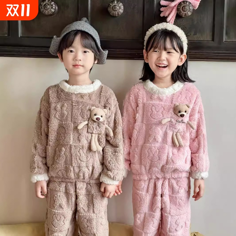 儿童秋冬法兰绒睡衣男女宝宝卡通立体家居服套头保暖内衣套装p47