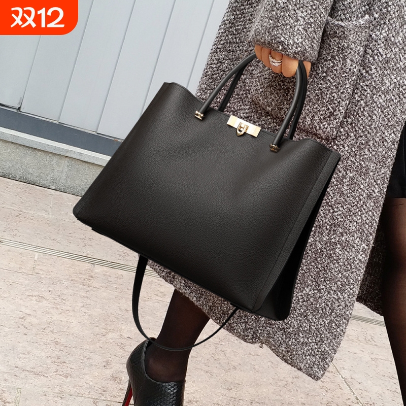 CCAMO高级感包包女式2025新款手