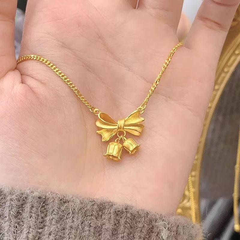 新款中式在逃公主蝴蝶结铃兰花项链女金色高级设计感女款锁骨链