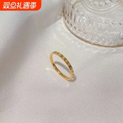 食指素圈戒指女高级感彩金素戒时尚指环小指仿黄金尾戒不掉色钛钢