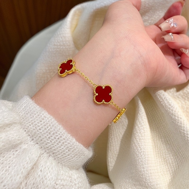 时尚双面四叶草项链女大气锁骨链吊坠轻奢时尚气质钛钢闺蜜高级感