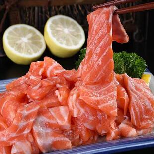 冰鲜三文鱼纯肉新疆虹鳟鱼边角料人吃碎肉饲料海鲜批发宠物食材