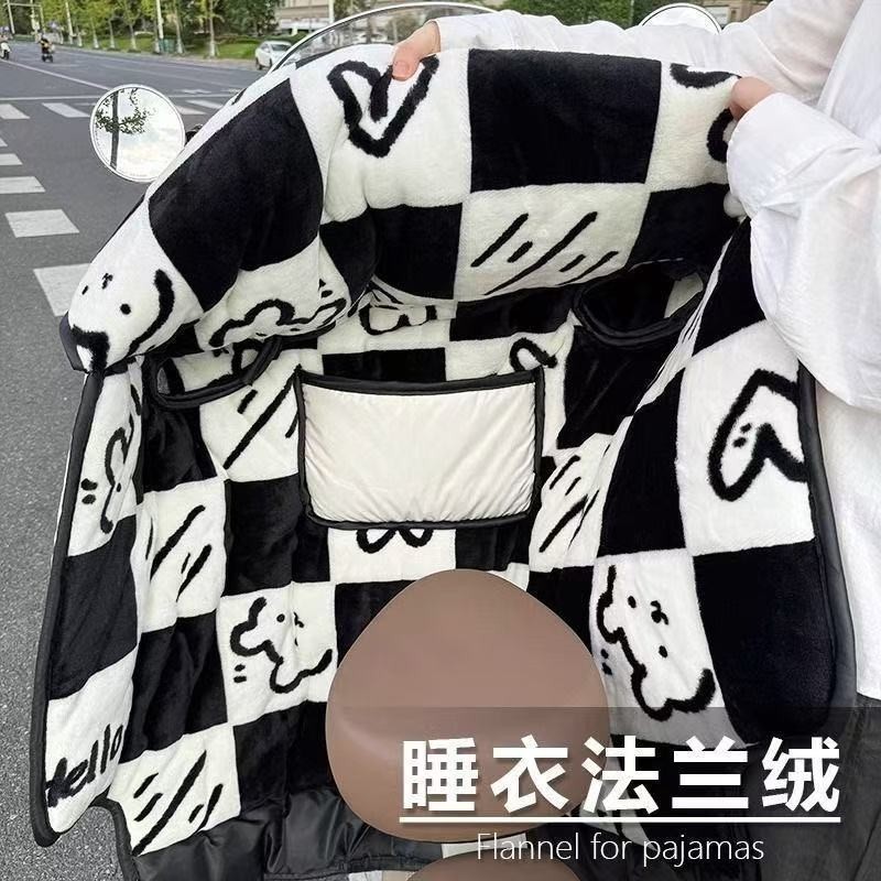 2025新款电动车挡风冬季电瓶加厚摩托车加绒防水防寒防风冬款