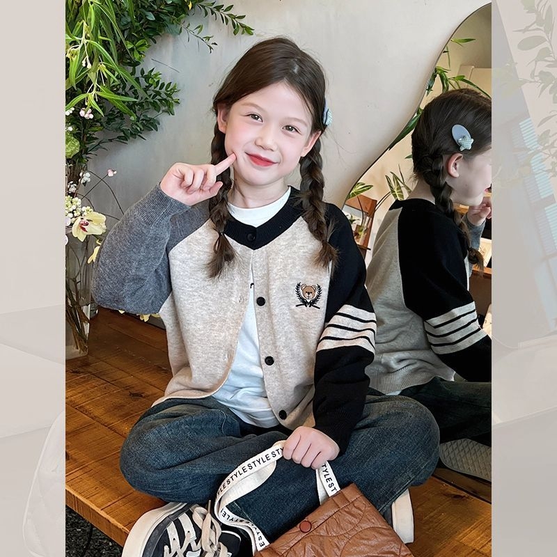 中大童装洋气韩版毛衣外套女童2025春秋新款儿童撞色条纹针织开衫