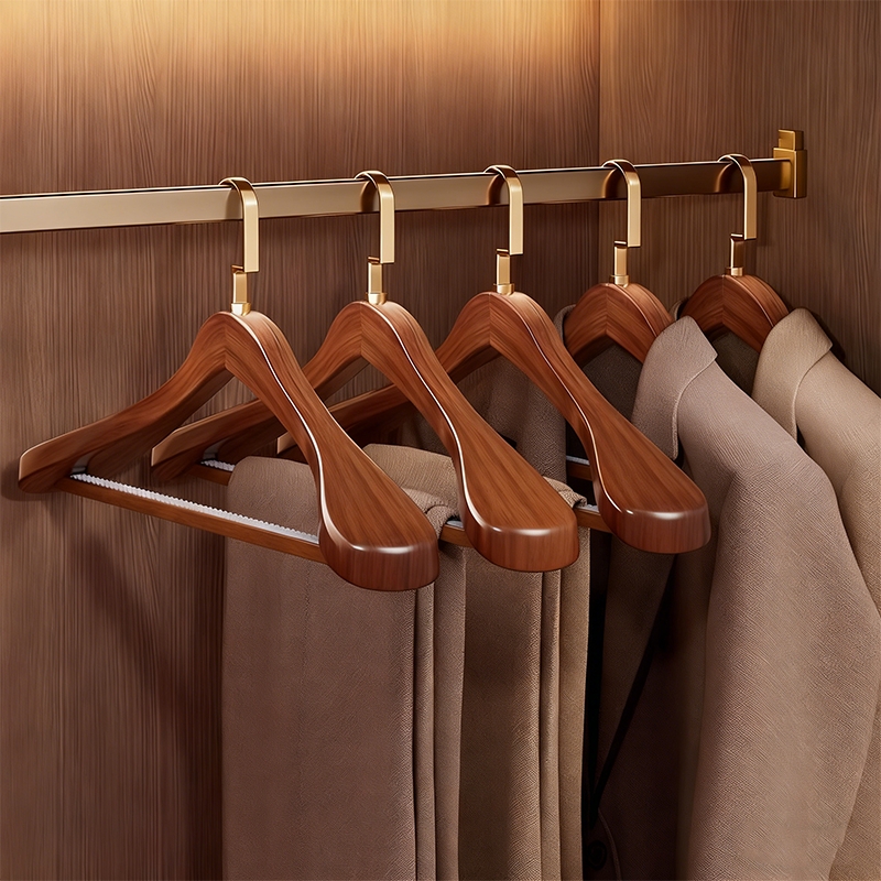 德国实木衣架家用挂衣宽肩防滑无痕木质专用木衣架大衣服装店衣挂