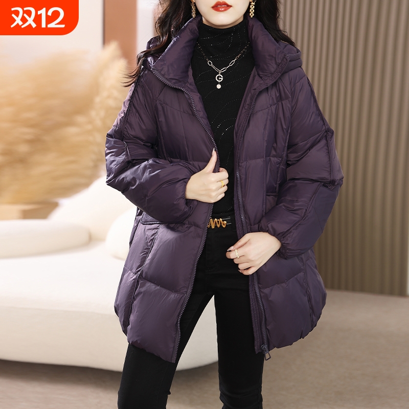 户外紫色羽绒服外套女冬2025年新款高端显瘦中长款连帽面黑色红色