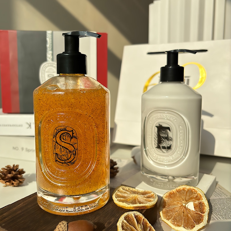 Diptyque蒂普提克磨砂颗粒去角质洗手液+丝绒护手霜洗护礼盒