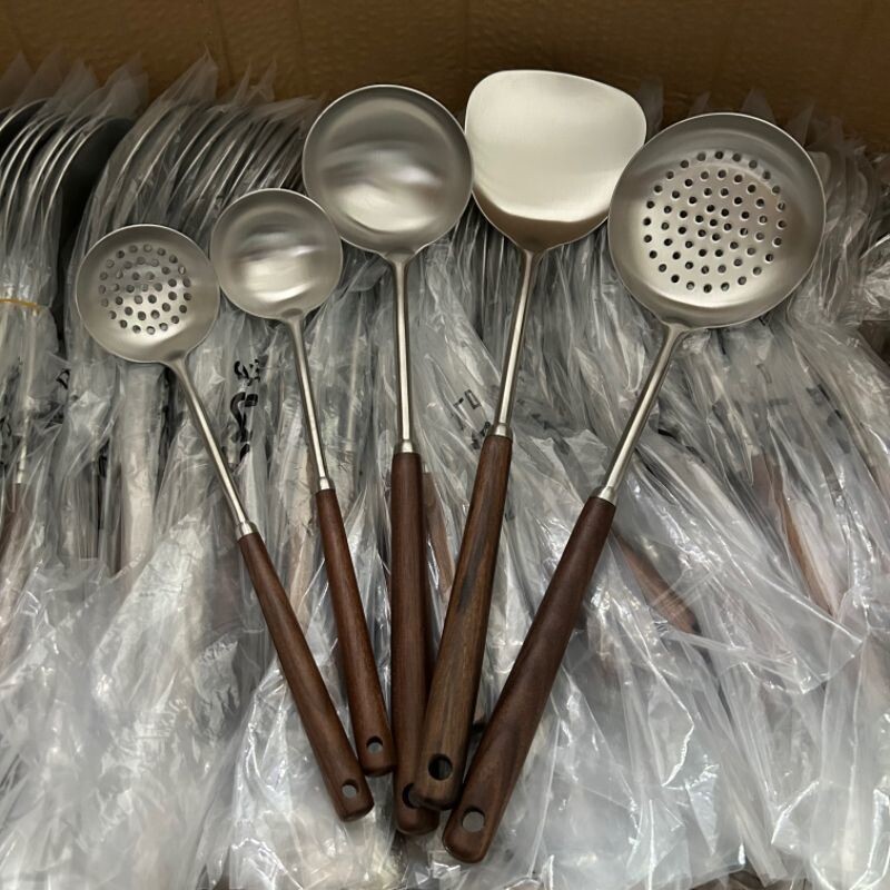 新款锅铲316不锈钢食品级锅铲汤勺套装厨房胡桃木炒菜铲子大漏勺