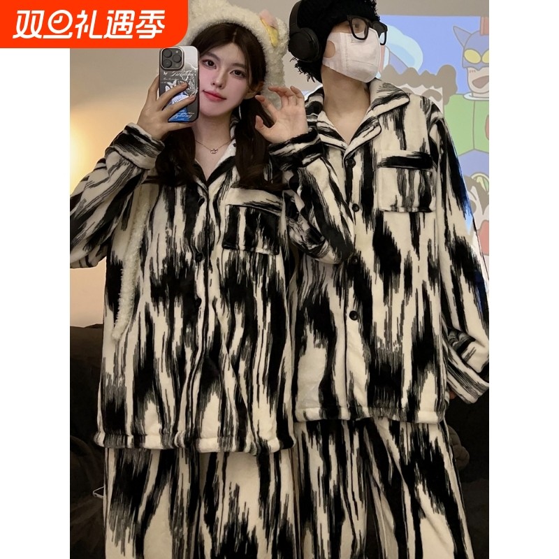 红豆珊瑚绒大码宽松睡衣女春秋款高级感条纹情侣家居服秋冬奶牛